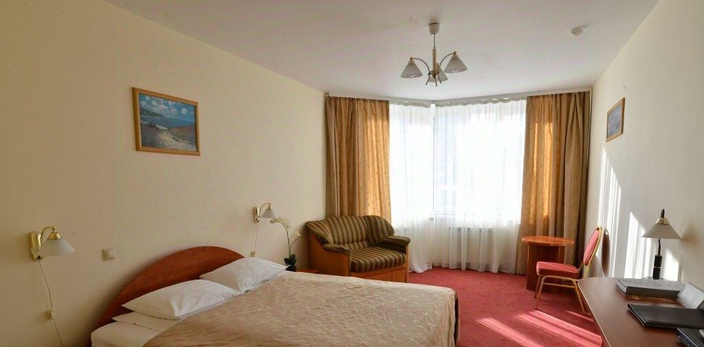 комната г Екатеринбург Геологическая ул Радищева 33 фото 2