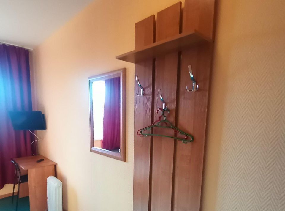 комната г Мурманск р-н Октябрьский проезд Связи 16 фото 6