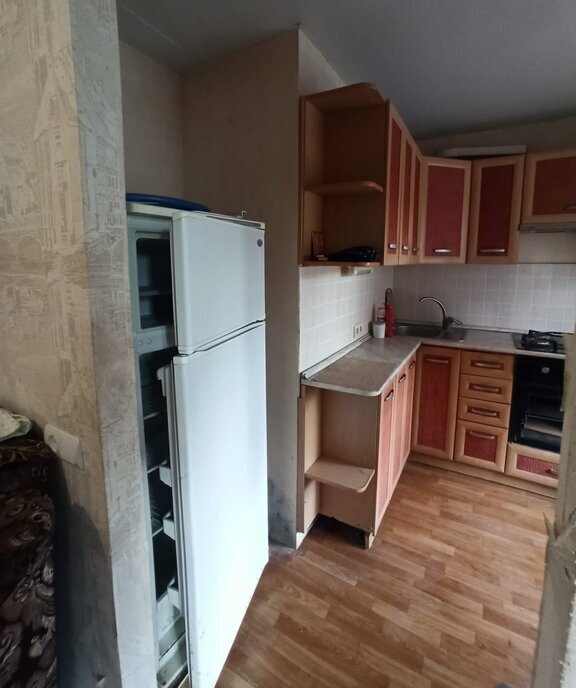 квартира г Волгоград р-н Тракторозаводский ул им. Быкова 12 фото 2