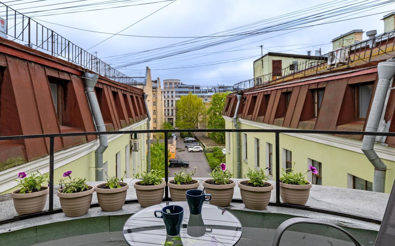 комната г Санкт-Петербург метро Маяковская пр-кт Невский 100 фото 17