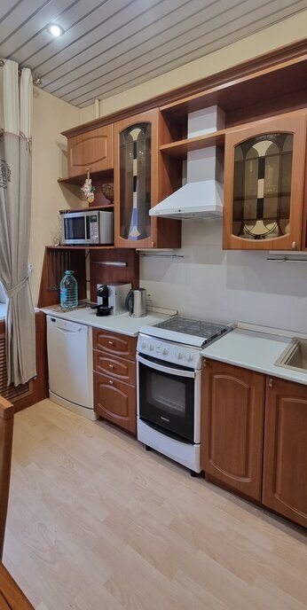 квартира г Мурманск р-н Октябрьский пр-кт Ленина 72 фото 2