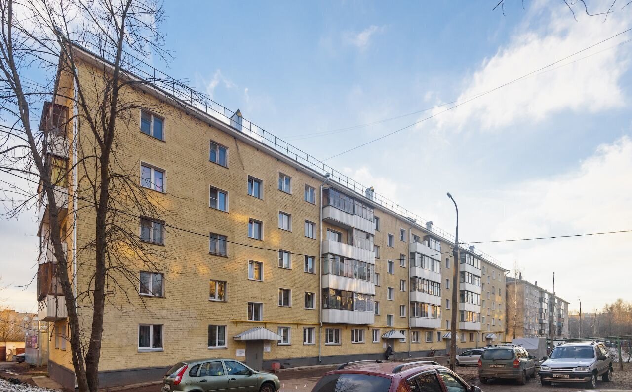 квартира г Киров р-н Октябрьский ул Широнинцев 7а фото 1