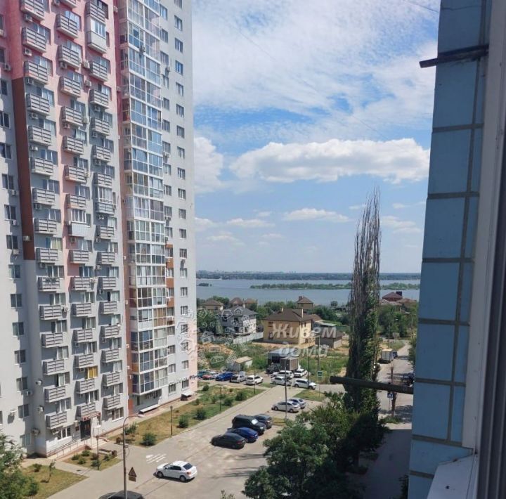 квартира г Волгоград р-н Тракторозаводский ул им. Кастерина 2 фото 21