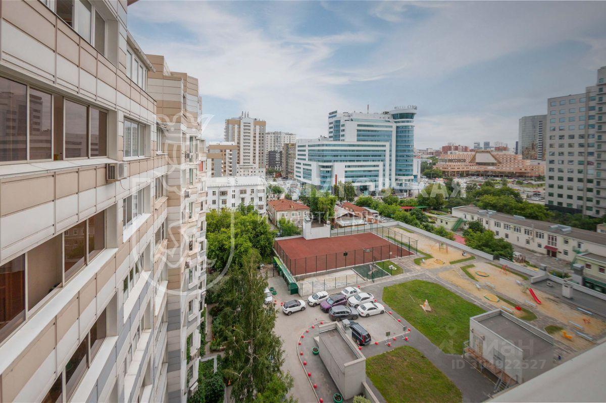 квартира г Екатеринбург р-н Ленинский ул Карла Маркса 12 фото 19