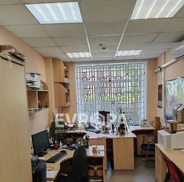 офис г Ульяновск р-н Ленинский ул Дворцовая 9 фото 8