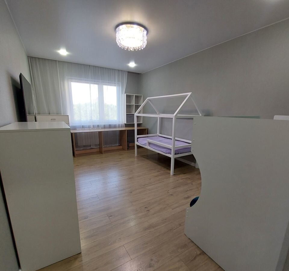 квартира г Сургут р-н Северный жилой ул Александра Усольцева 30 Тюменская обл. фото 18