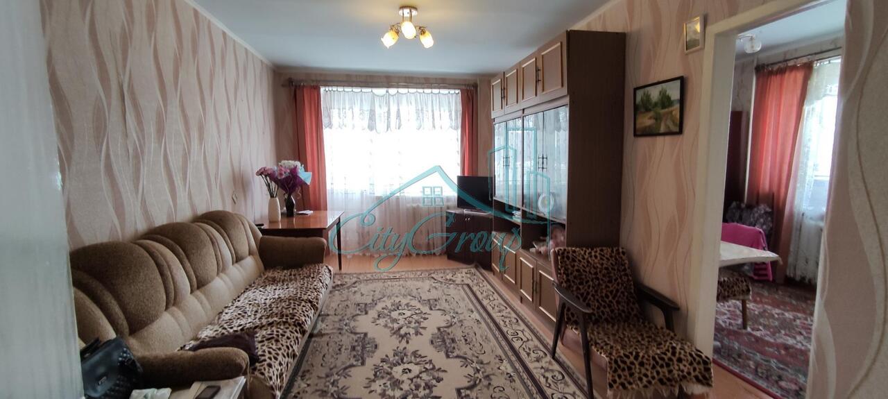квартира г Орск р-н Октябрьский ул Суворова 35 фото 1