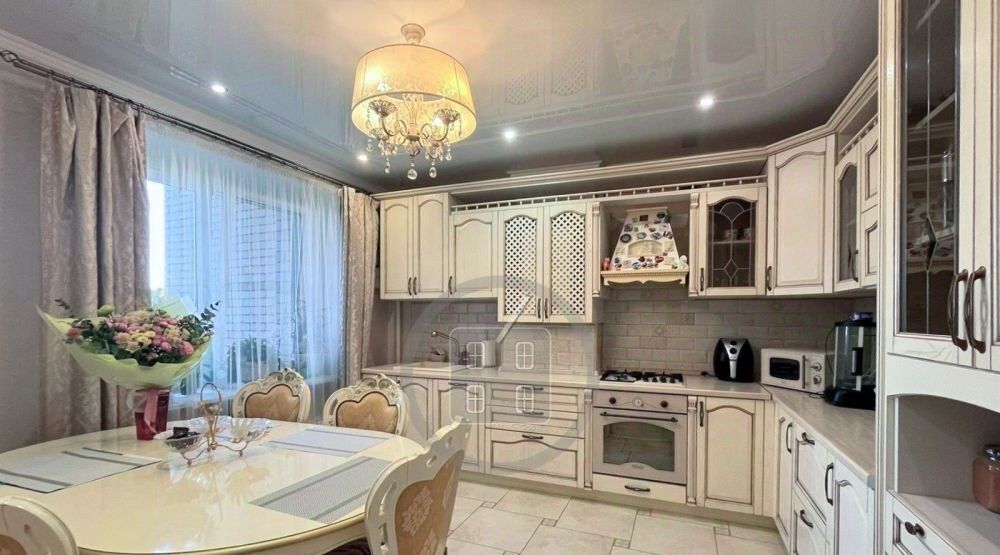 квартира г Калуга р-н Московский ул Труда 27 фото 1