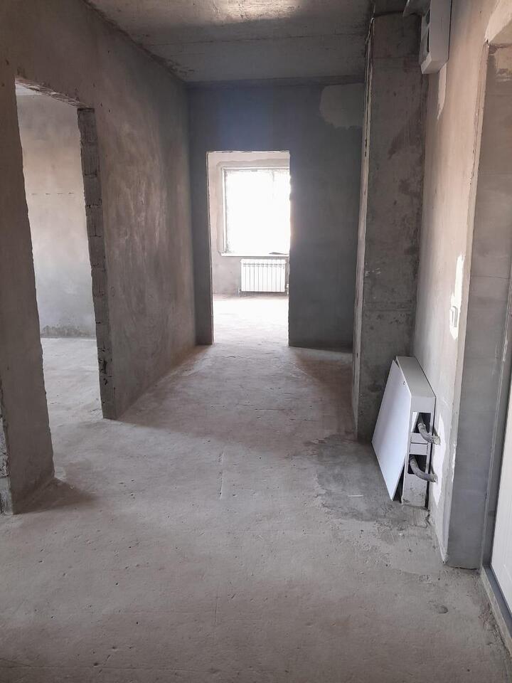 квартира г Якутск ул Билибина 20/1 фото 2