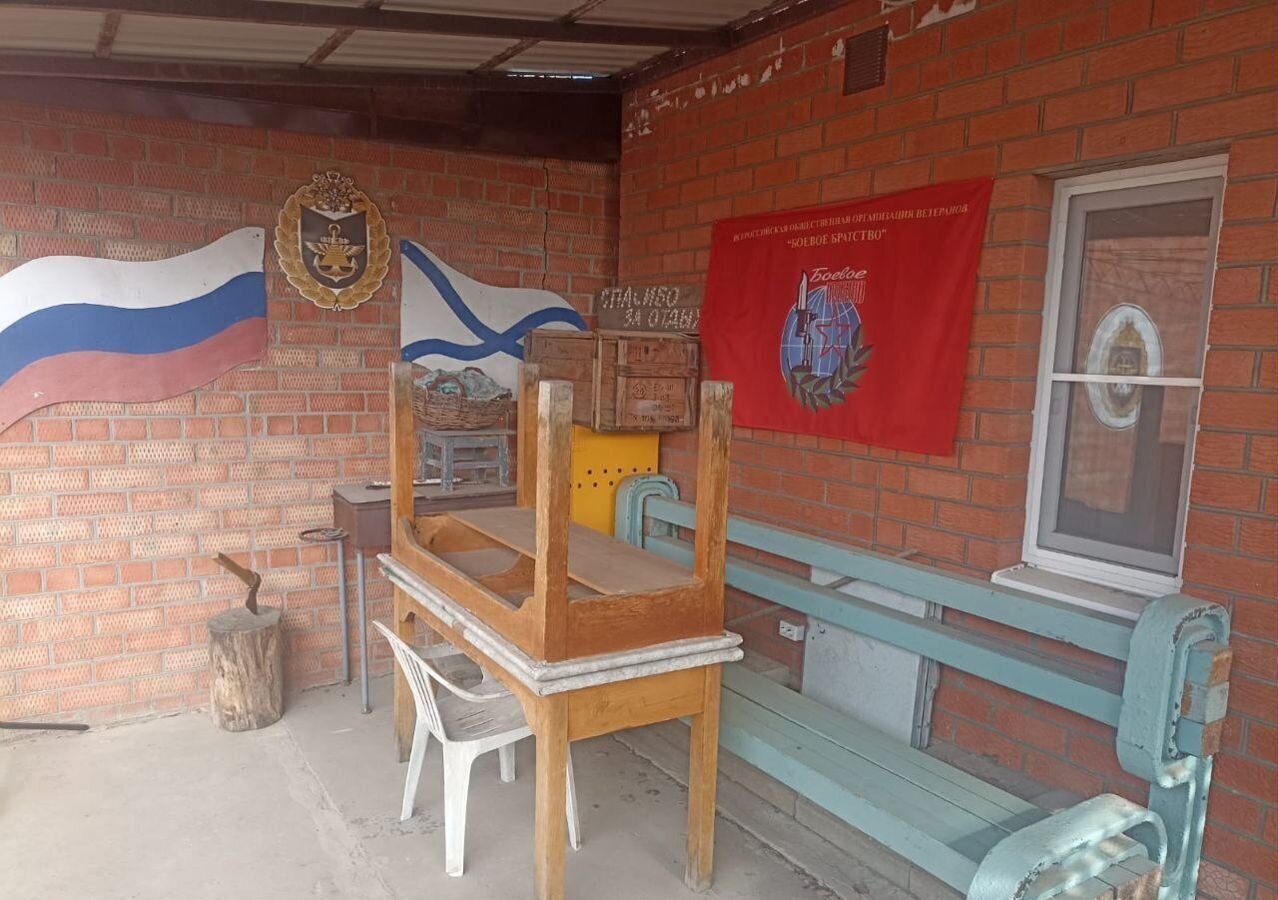 гараж р-н Ейский г Ейск ул К.Либкнехта 210 фото 5