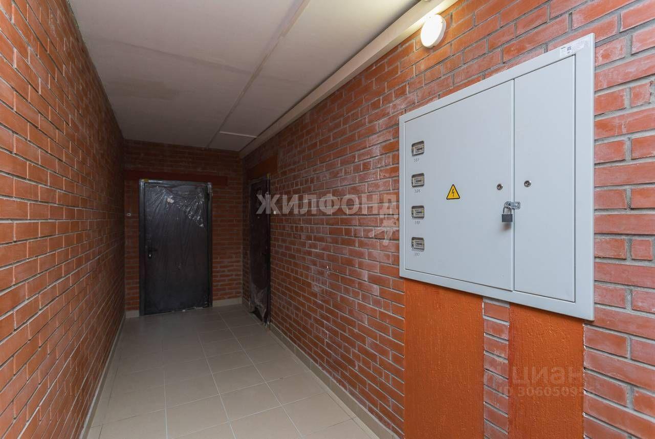 квартира г Новосибирск р-н Дзержинский ул Есенина 67 фото 14