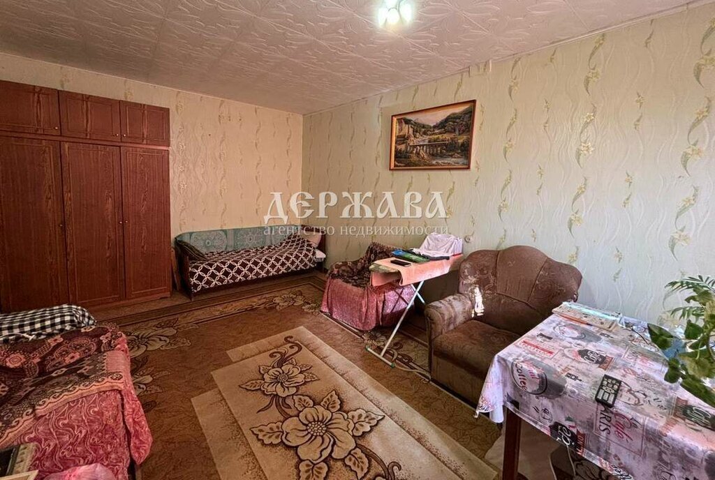 квартира г Старый Оскол ул Крутикова 17 фото 3