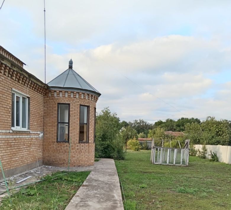 дом р-н Переволоцкий п Переволоцкий ул Шефская фото 3