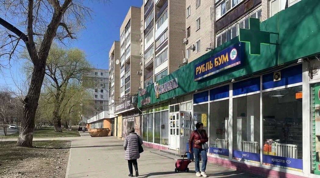 торговое помещение г Саратов р-н Кировский пр-кт им 50 лет Октября 13 фото 5