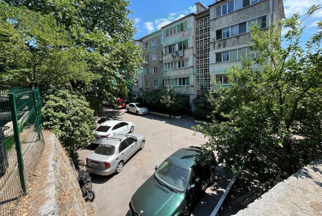 квартира г Ялта пгт Гурзуф ул Подвойского 26 фото 3