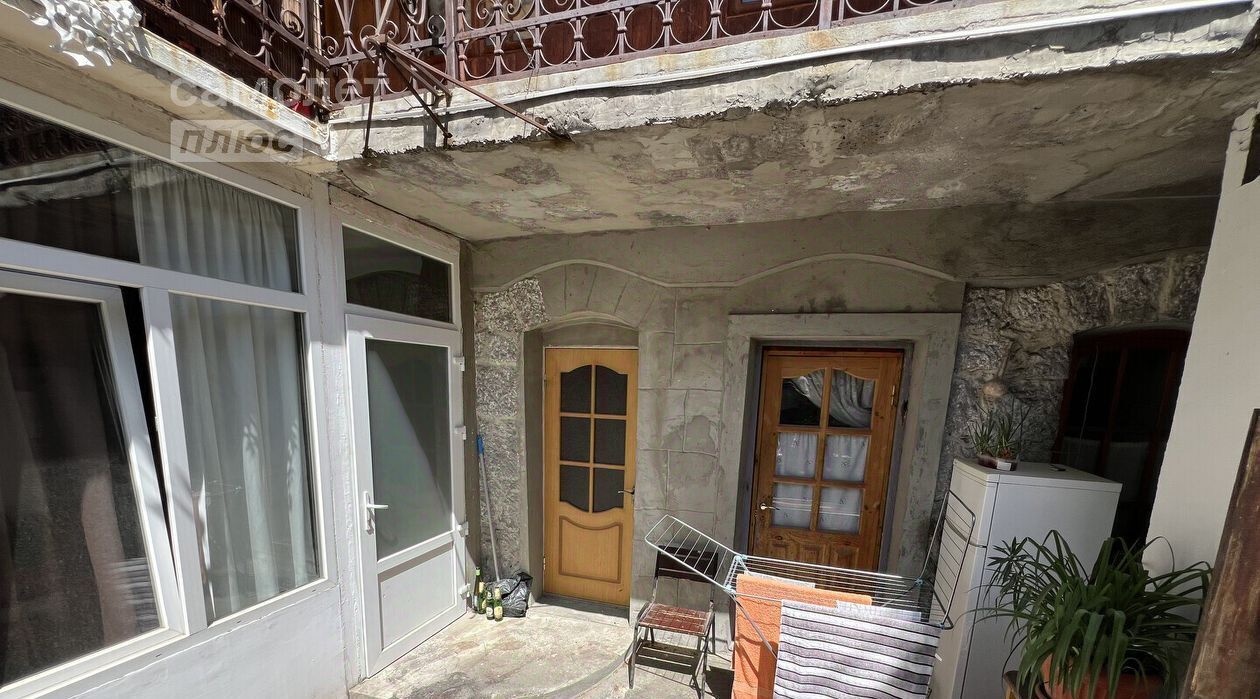 торговое помещение г Ялта г Алупка ул им Розы Люксембург 30 фото 14