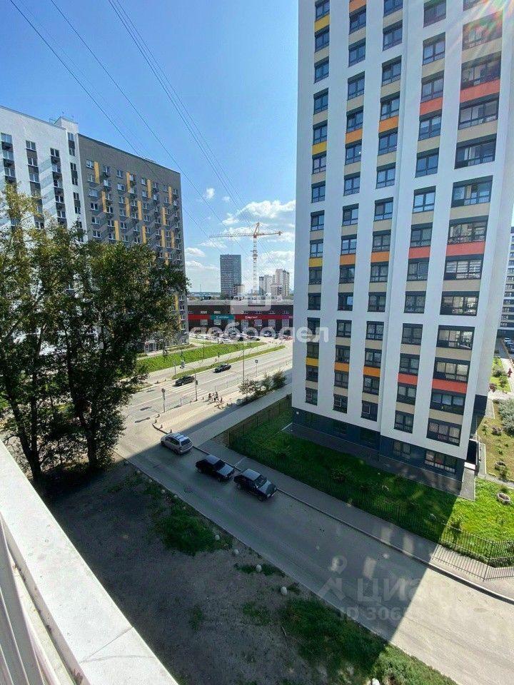 квартира г Екатеринбург р-н Кировский ул 40-летия Комсомола 22 фото 14