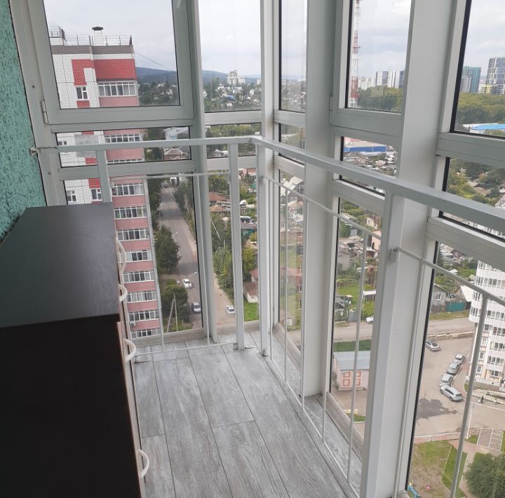 квартира г Красноярск р-н Октябрьский ул Академика Киренского 35 фото 12