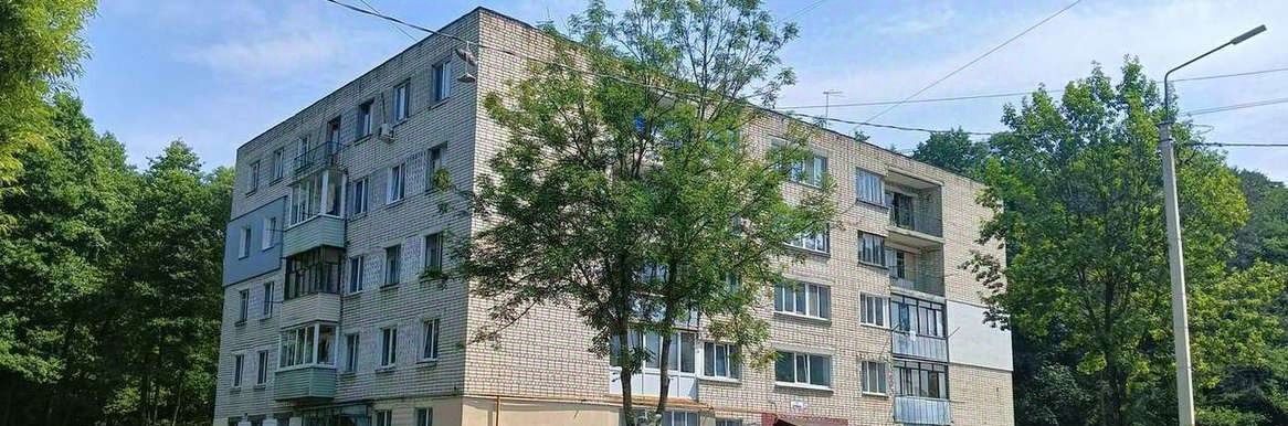 комната г Брянск р-н Бежицкий ул Дружбы 32 фото 1