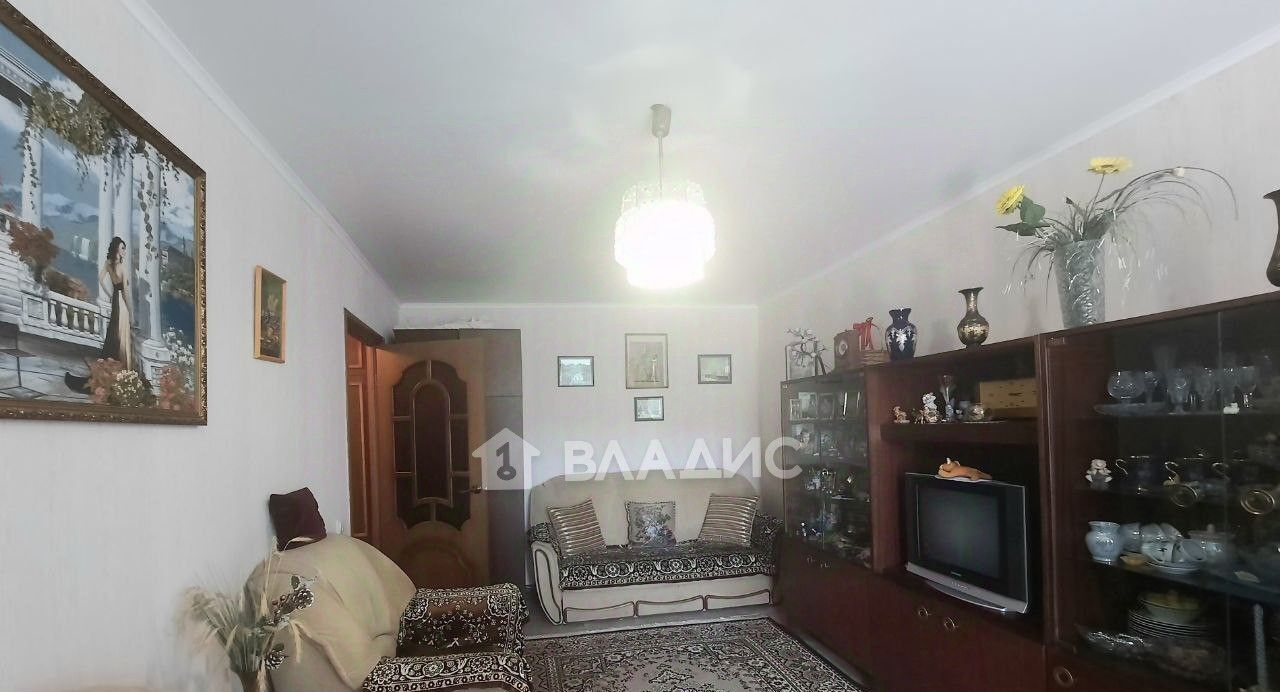 квартира г Брянск р-н Советский ул Мало-Завальская 1 фото 1