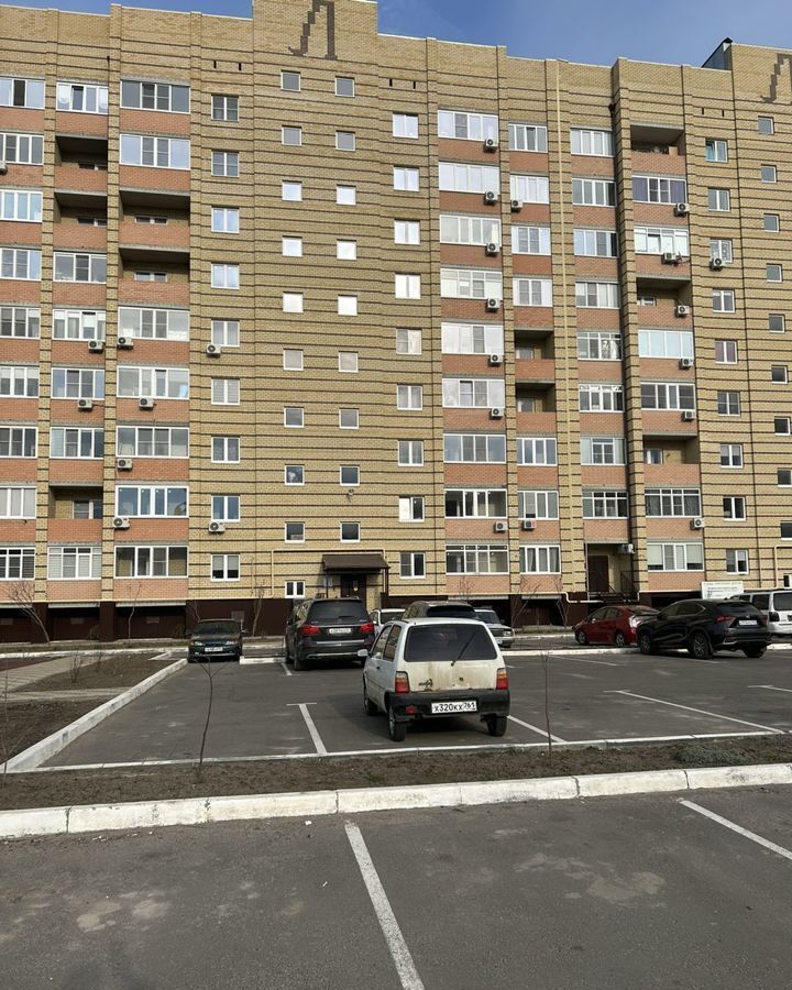 квартира р-н Ейский г Ейск ул Свободы 38/2 фото 1