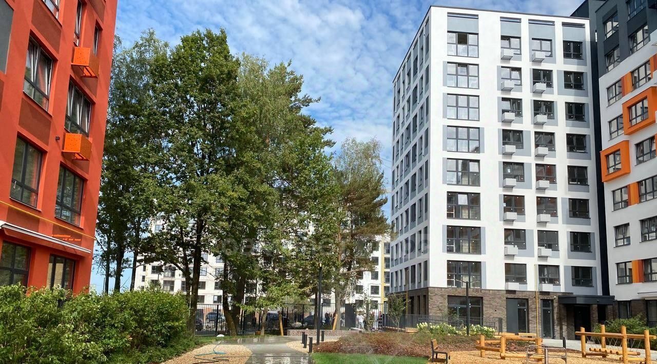 квартира г Калуга р-н Октябрьский ул Счастливая 9а фото 3