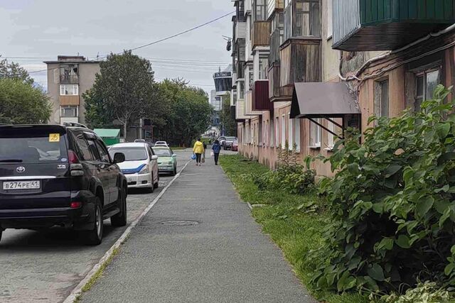 г Петропавловск-Камчатский ул Горького 15/2 городской округ Петропавловск-Камчатский фото