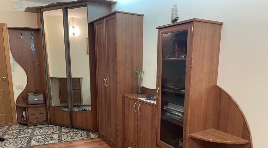 квартира г Саратов р-н Волжский ул Соколовогорская 24а фото 3