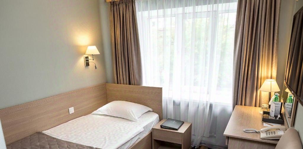 комната г Челябинск р-н Центральный ул Советская 38 фото 1