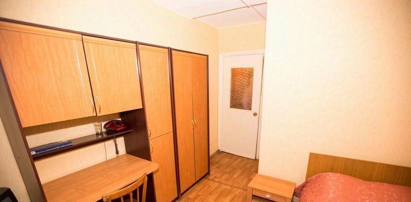 комната р-н Новомосковский г Новомосковск ул Московская 33 фото 2