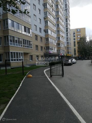 квартира г Тюмень ул Парада Победы 9 городской округ Тюмень фото 4