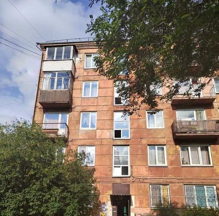 квартира г Красноярск р-н Ленинский пр-кт им.газеты "Красноярский рабочий" 61а фото 2