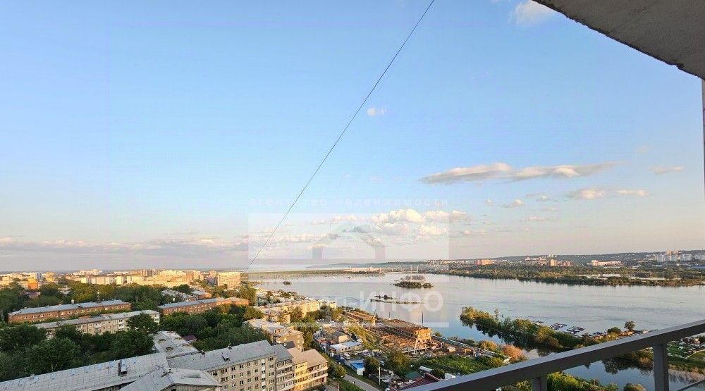 квартира г Иркутск р-н Октябрьский ул Семена Лагоды 4/2 фото 1