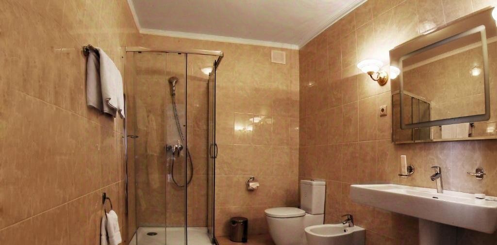 комната г Уфа р-н Кировский ул Ленина 16 фото 3