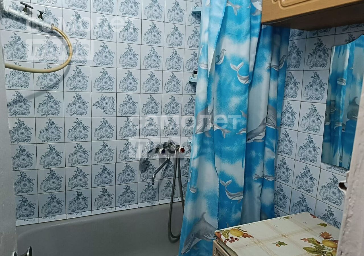 квартира г Астрахань р-н Советский ул Дубровинского 52к/2 фото 7