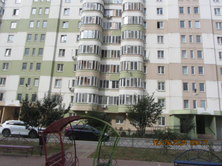 квартира г Курск р-н Центральный пр-т В. Клыкова, д. 82 фото 9