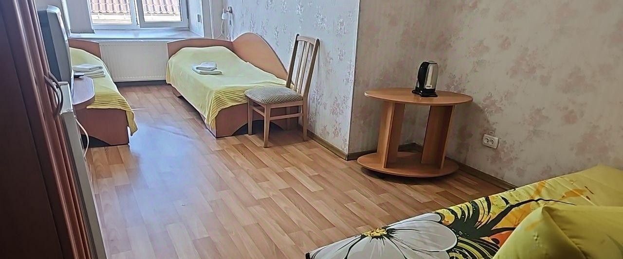 комната г Ялта ул Дражинского 14 фото 11