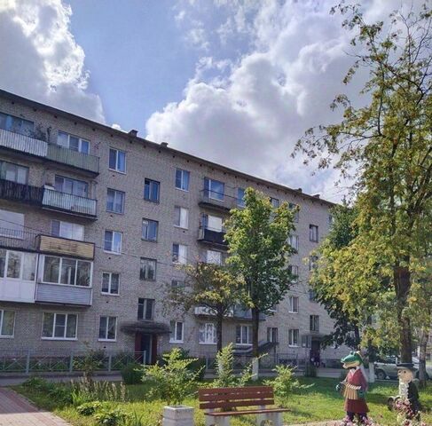 г Сланцы ул Чкалова 14 Сланцевское городское поселение фото