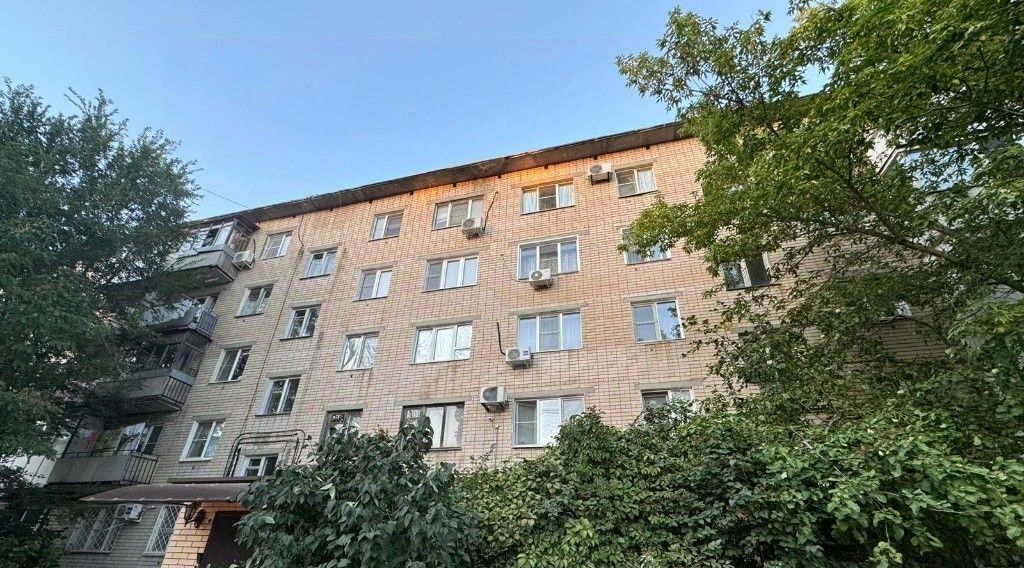 квартира г Волгоград р-н Дзержинский ул Аракская 35 фото 5
