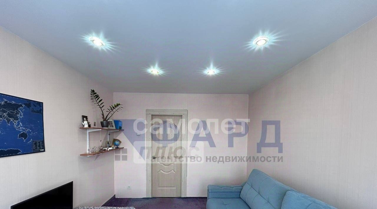 квартира г Набережные Челны р-н Автозаводский ул Шамиля Усманова 119/22 фото 7