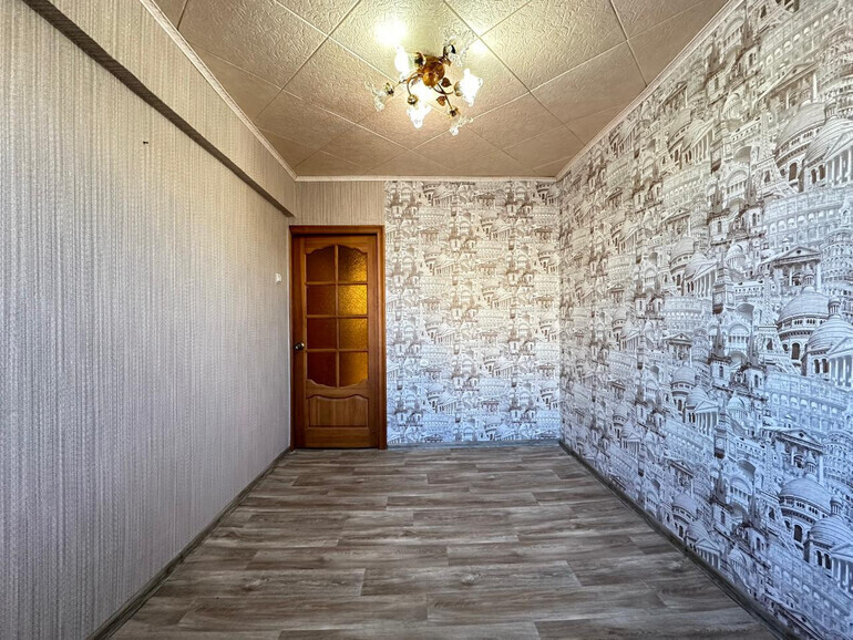 квартира г Брянск р-н Володарский ул Есенина 14 фото 9