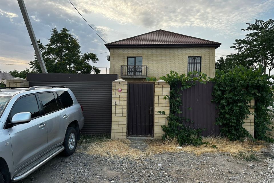 дом г Астрахань р-н Советский городской округ Астрахань, Земляничная 3-я, 13 фото 1