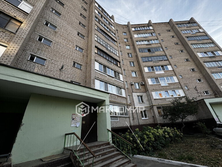 квартира г Орел р-н Железнодорожный ул Грузовая 1 фото 1