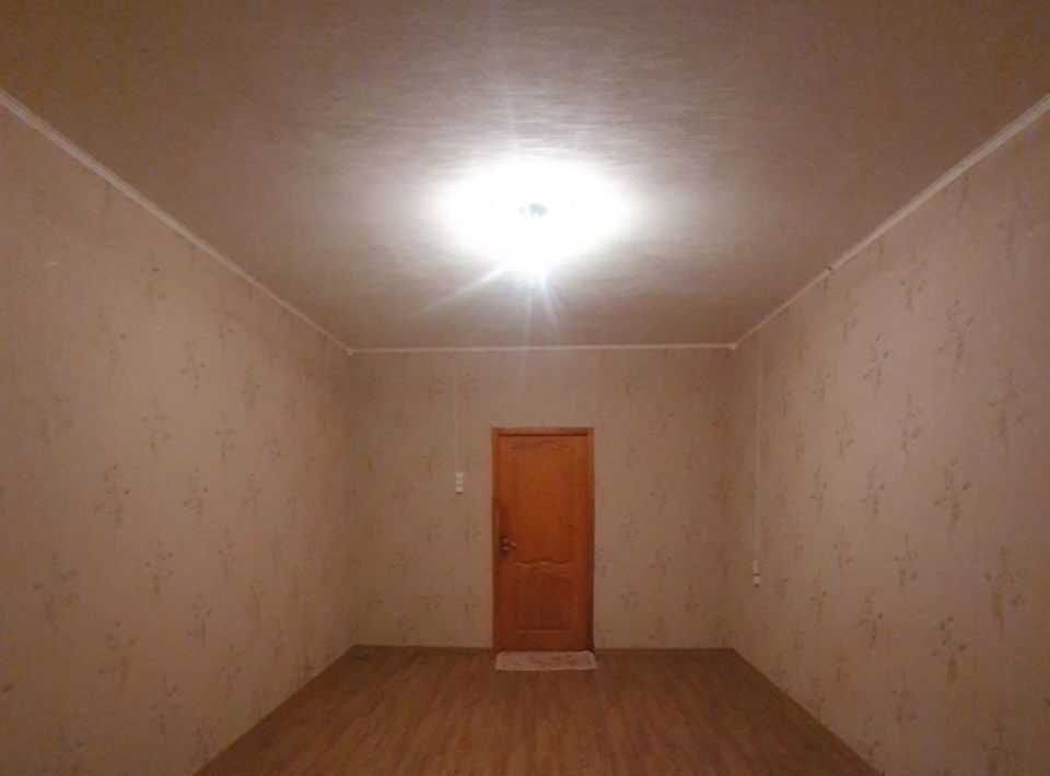 комната г Новокуйбышевск ул Успенского 10а фото 2