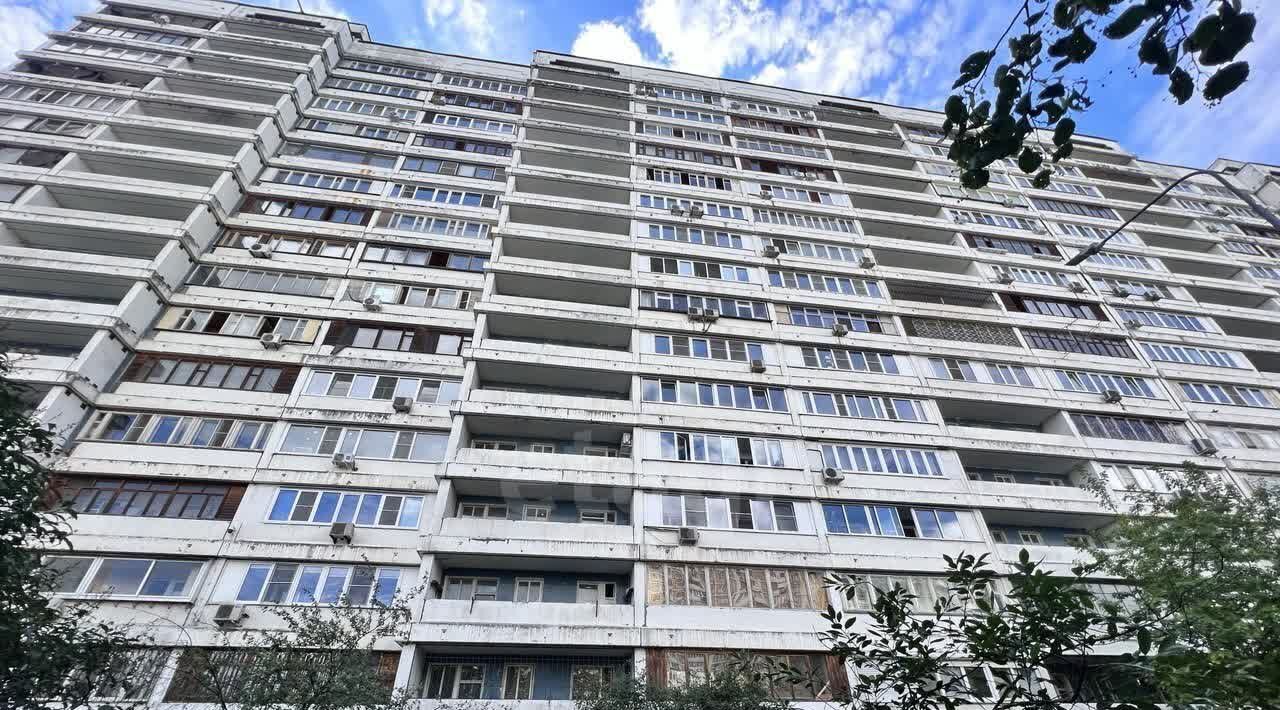 квартира г Москва метро Молодежная ш Рублёвское 20К 1 фото 17