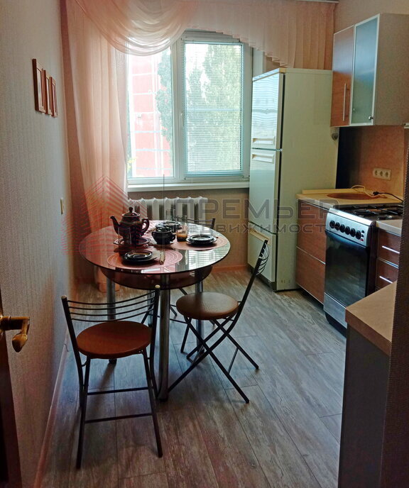 квартира г Волгоград р-н Дзержинский ул Космонавтов 45 фото 14