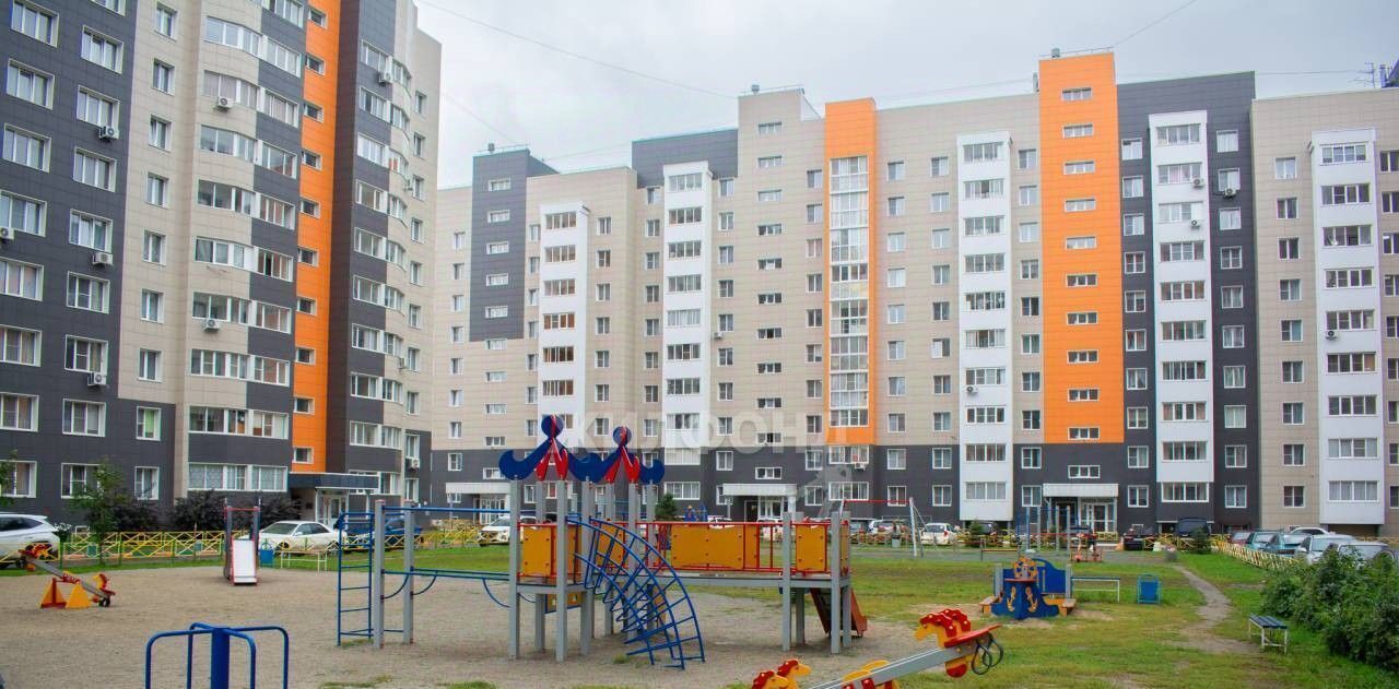 квартира г Барнаул р-н Индустриальный ул Солнечная Поляна 111 фото 16