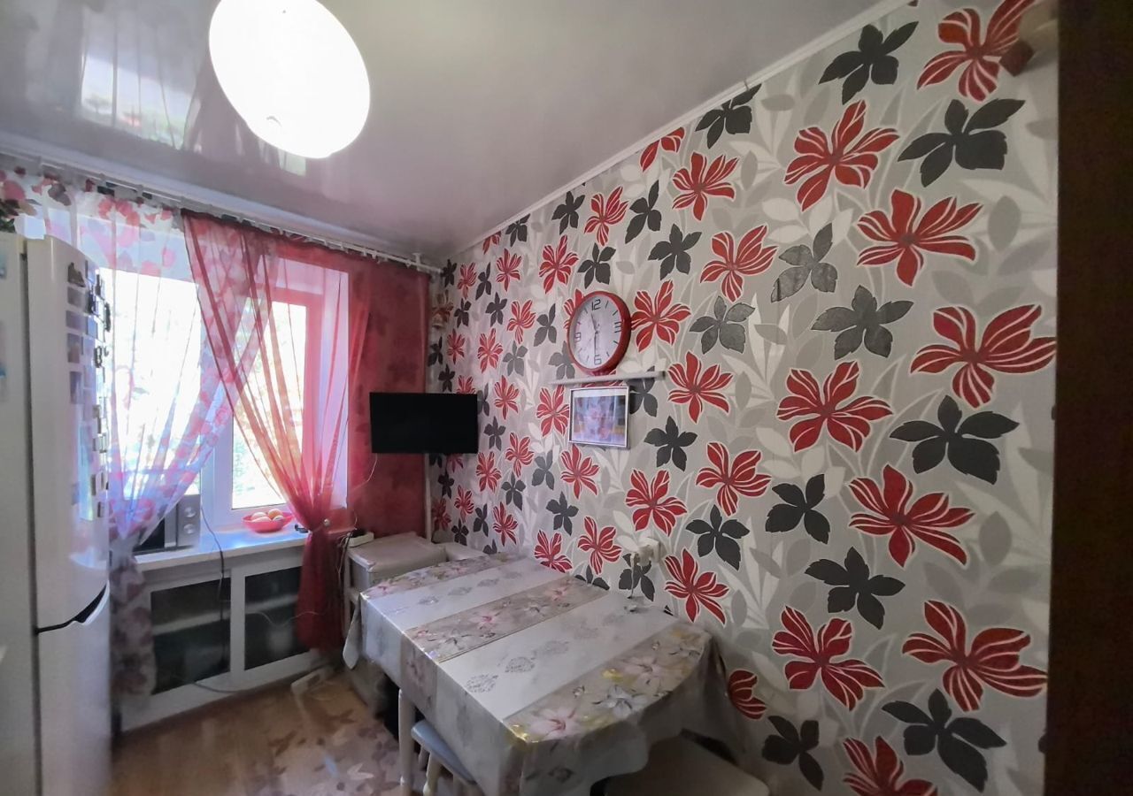 квартира г Белогорск пер Юбилейный 2а фото 8