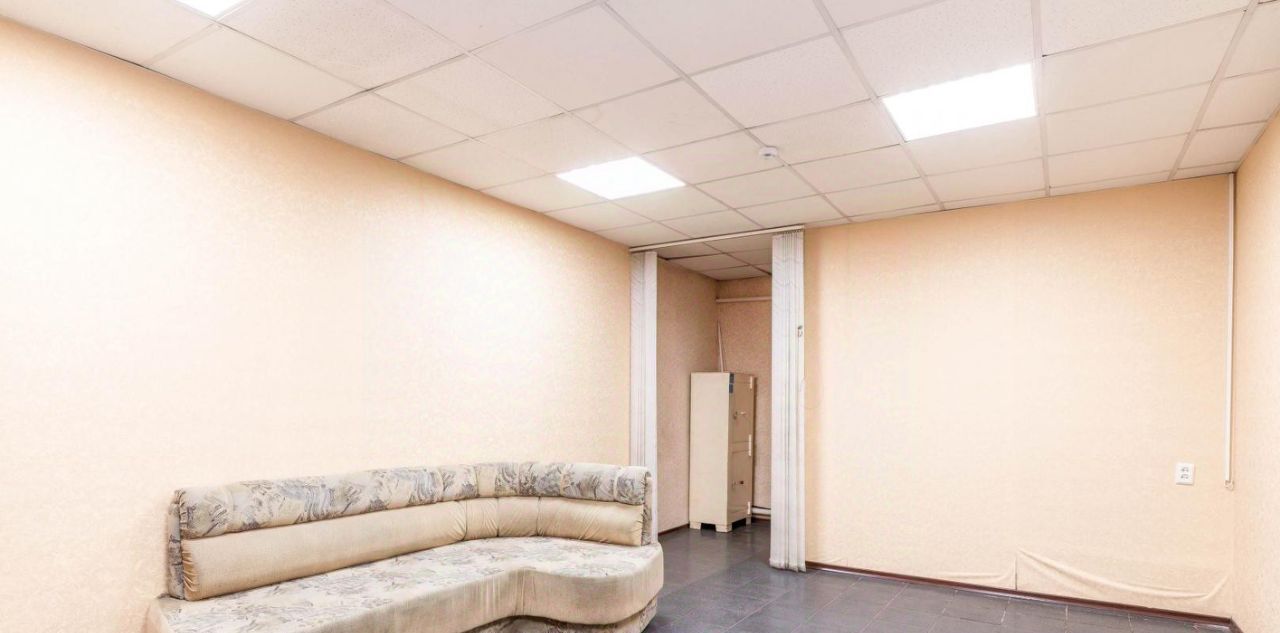 офис г Новокузнецк р-н Центральный ул Орджоникидзе 6 фото 6