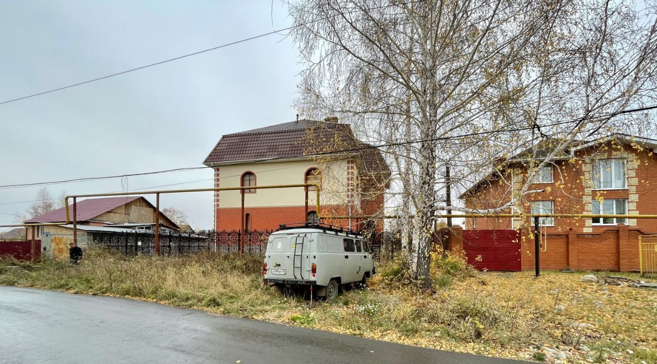 дом г Омск мкр Береговой р-н Советский ул Цветочная 33 фото 6